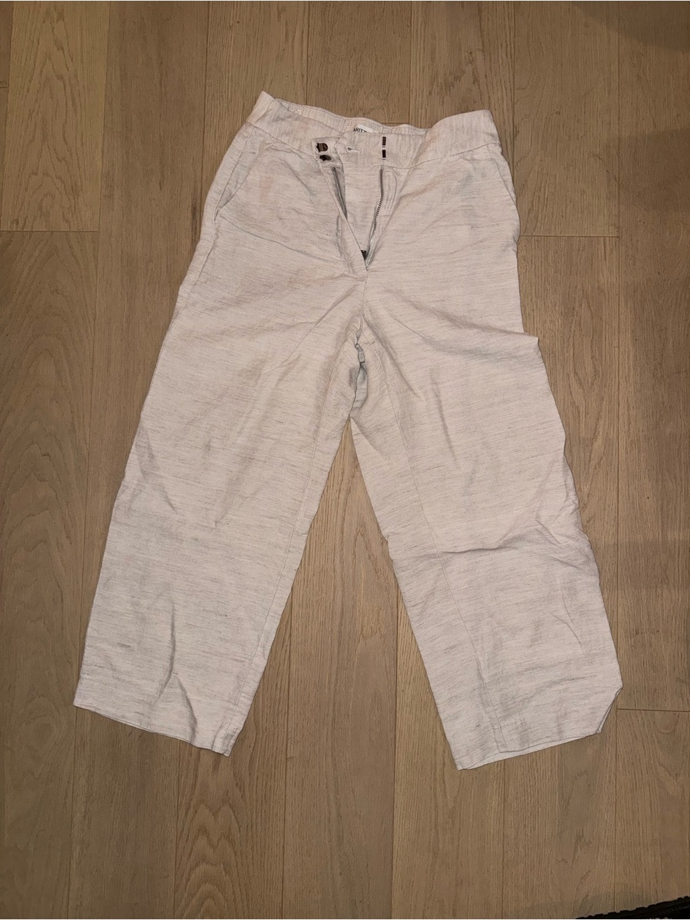 Light Beige Casual Linen-Blend Pants - cropped